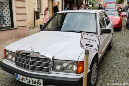 V Kamniku so bila na ogled starodobna vozila  (33)